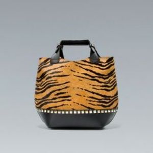 ZARA BLACK ANIMAL FUR TOTE BAG